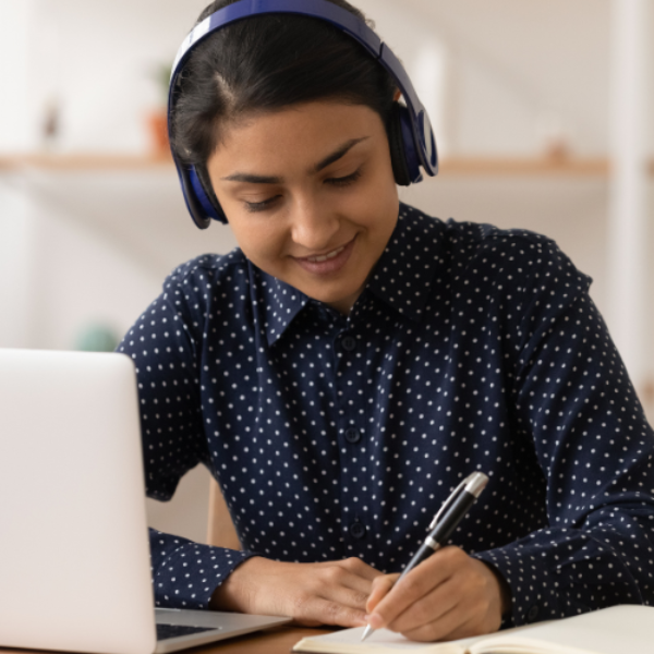 Cambridge iGCSE English Language live webinar class Year 2, Term 4, Autumn 2026 (with tutor-marked assignments)